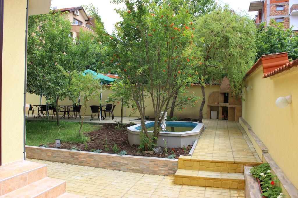 Zlatna Ribka Hotel Черноморец Екстериор снимка